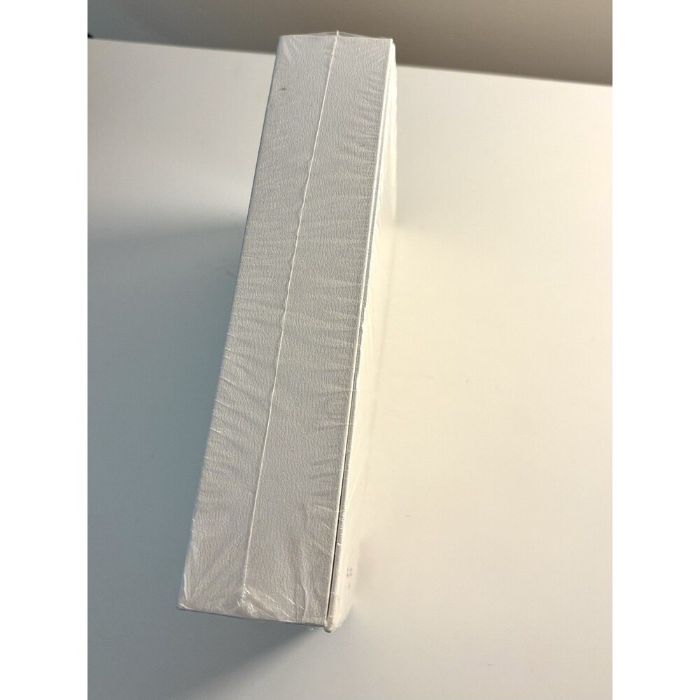 BTS BE (Deluxe Edition) Album – Complete w/ 8 Photocards, Polaroid, CD, 2 Poster - Picture 4 of 9